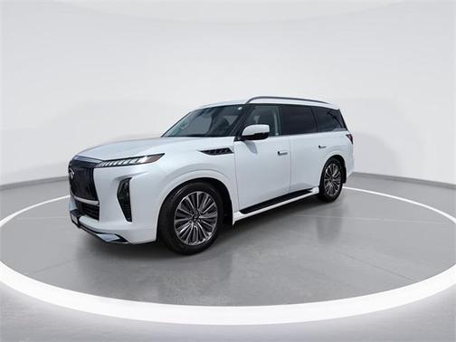 2026 INFINITI QX80 Luxe