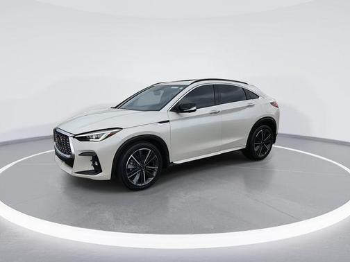 Majestic White 2023 INFINITI QX55 ESSENTIAL