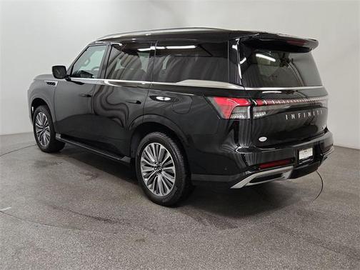 2025 INFINITI QX80 SENSORY AWD