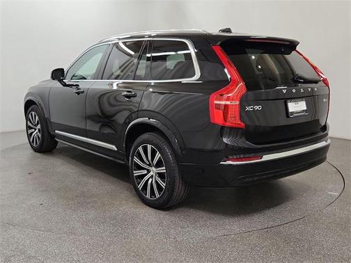 2023 Volvo XC90 B6 Plus 7-Seater