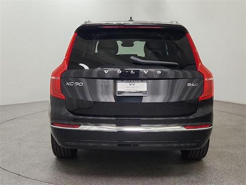 2023 Volvo XC90 B6 Plus 7-Seater