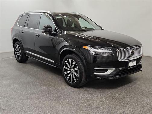 2023 Volvo XC90 B6 Plus 7-Seater