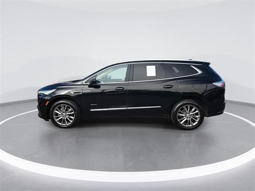 2023 Buick Enclave Avenir AWD