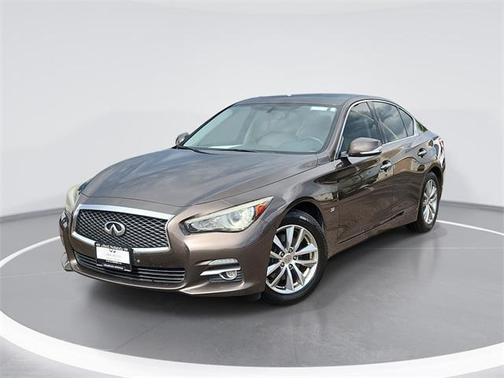2014 INFINITI Q50 Premium
