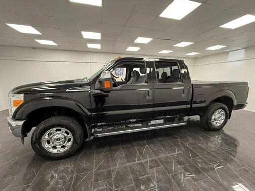Shadow Black 2016 Ford F-250 XLT