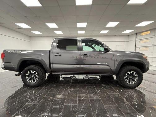 2019 Toyota Tacoma TRD Off Road