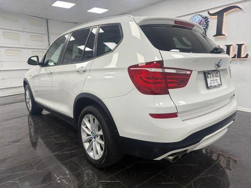 White 2017 BMW X3 xDrive28i