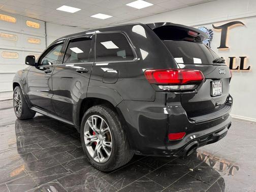 2015 Jeep Grand Cherokee SRT