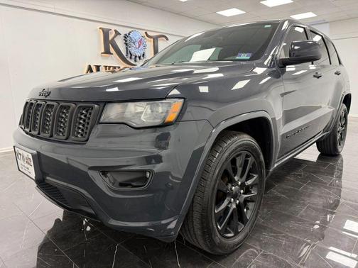 Rhino Clearcoat 2017 Jeep Grand Cherokee Altitude