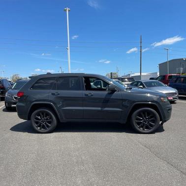 Rhino Clearcoat 2017 Jeep Grand Cherokee Altitude