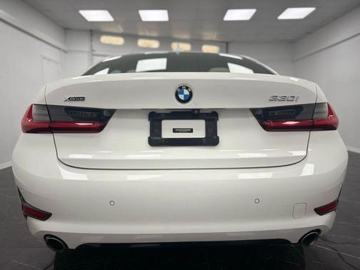 2019 BMW 330 xDrive