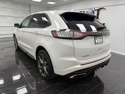 2016 Ford Edge Sport