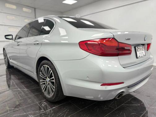 2019 BMW 530 xDrive