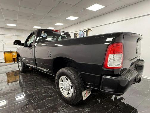 2019 RAM 3500 Tradesman Regular Cab 4x4 8' Box