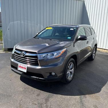 PEWTER 2015 Toyota Highlander XLE