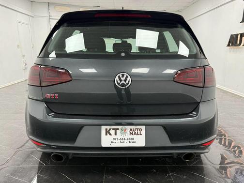 Gray 2017 Volkswagen Golf GTI 2.0T S 4-Door