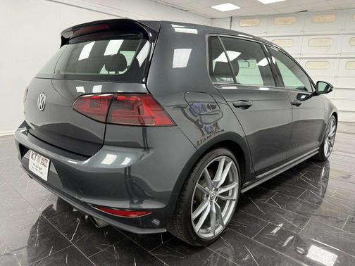 Gray 2017 Volkswagen Golf GTI 2.0T S 4-Door