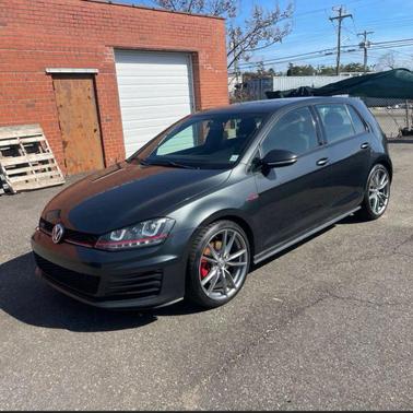 2017 Volkswagen Golf GTI 2.0T S 4-Door