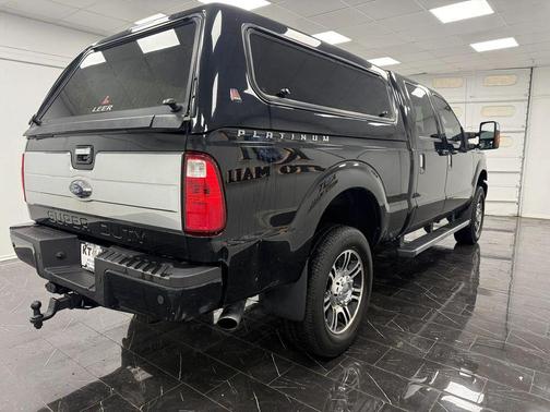 Shadow Black 2016 Ford F-250 Platinum