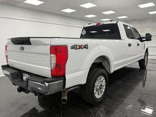 Oxford White 2022 Ford F-250 XL