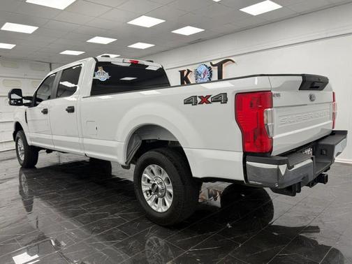 Oxford White 2022 Ford F-250 XL