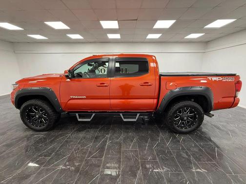 2016 Toyota Tacoma TRD Sport