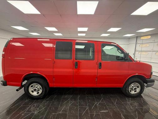 2016 GMC Savana 2500 Work Van