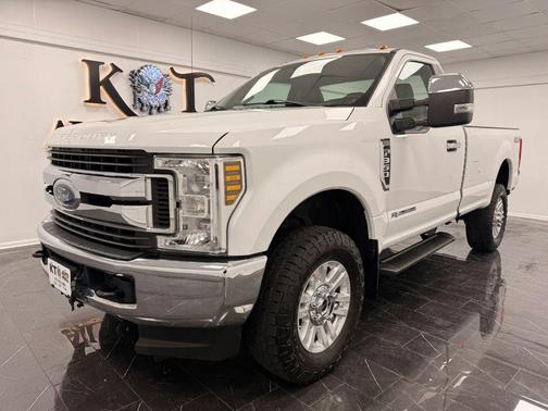 Oxford White 2019 Ford F-350 XL