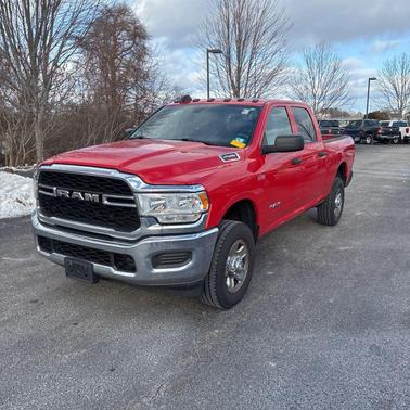 2021 RAM 2500 Tradesman Crew Cab 4x4 6'4' Box