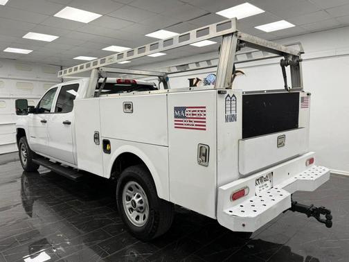 Summit White 2019 Chevrolet Silverado 3500 WT