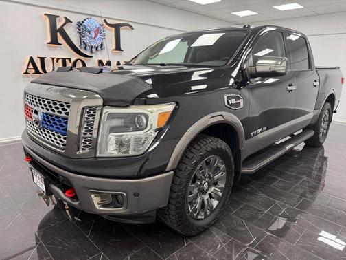 2017 Nissan Titan Platinum Reserve