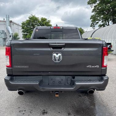 Granite Crystal Metallic Clearcoat 2019 RAM 1500 Big Horn