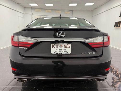 2017 Lexus ES 350 Base