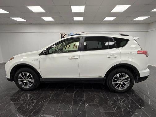 2016 Toyota RAV4 Hybrid XLE