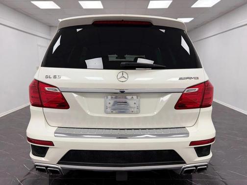 2015 Mercedes-Benz GL-Class GL 63 AMG