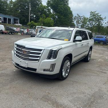 Crystal White Tricoat 2019 Cadillac Escalade ESV Sport Platinum