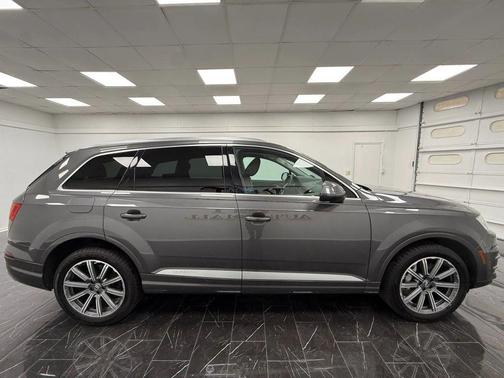 2018 Audi Q7 2.0T Premium Plus