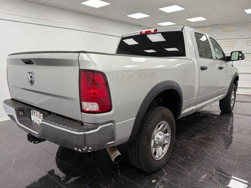 Bright Silver Metallic Clearcoat 2018 RAM 3500 Tradesman Crew Cab 4x4 6'4' Box