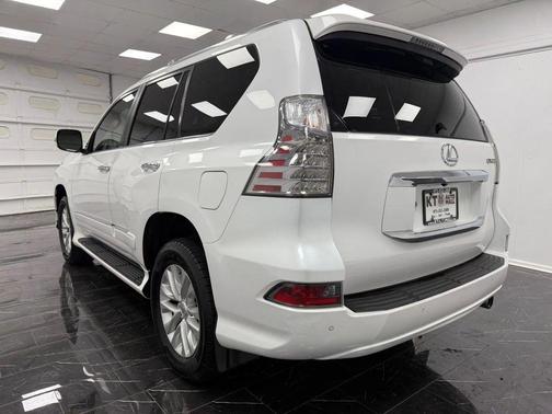 2016 Lexus GX 460 Base