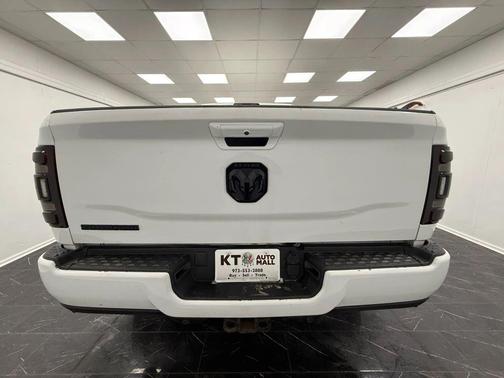 2022 RAM 2500 Big Horn Crew Cab 4x4 6'4' Box