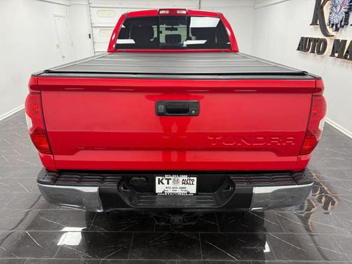 2016 Toyota Tundra SR5