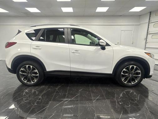 Crystal White Pearl Mica 2016 Mazda CX-5 Grand Touring