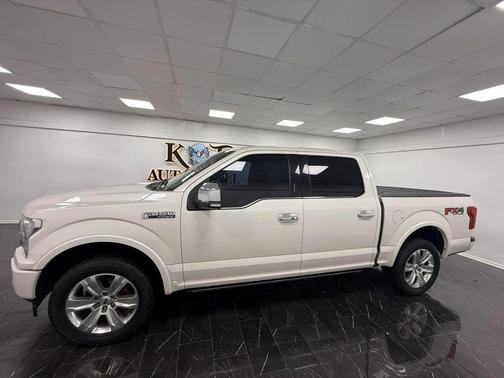 White Platinum Metallic Tri-Coat 2019 Ford F-150 Platinum
