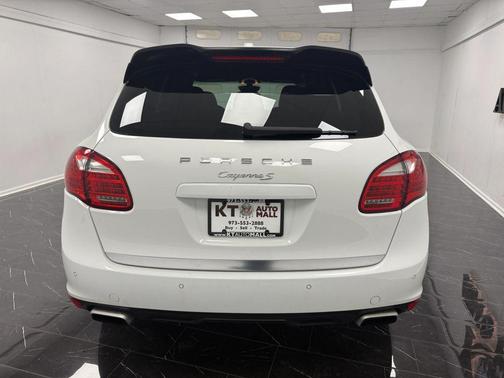 2014 Porsche Cayenne Cayenne S Hybrid