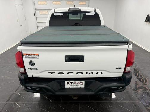 2017 Toyota Tacoma TRD Sport