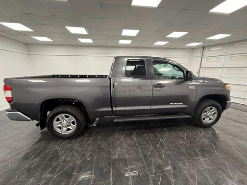 2014 Toyota Tundra SR5