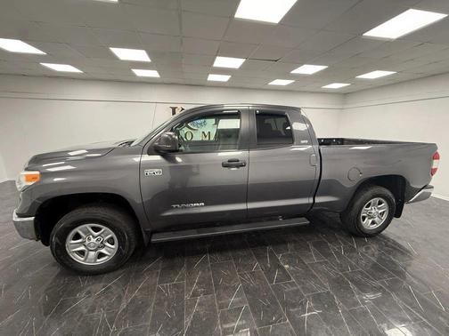 2014 Toyota Tundra SR5