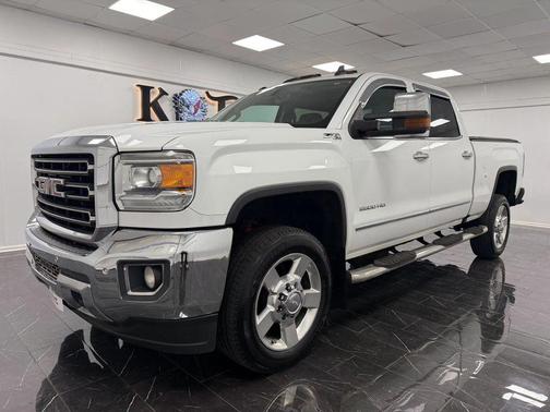 Summit White 2016 GMC Sierra 2500 SLT