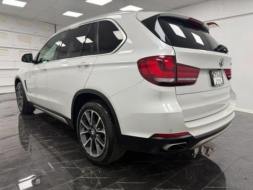 White 2018 BMW X5 xDrive35i