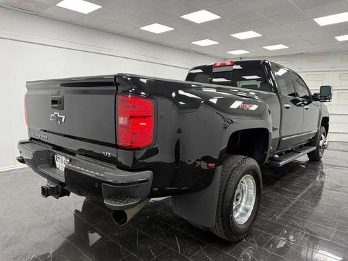 Black 2018 Chevrolet Silverado 3500 LTZ